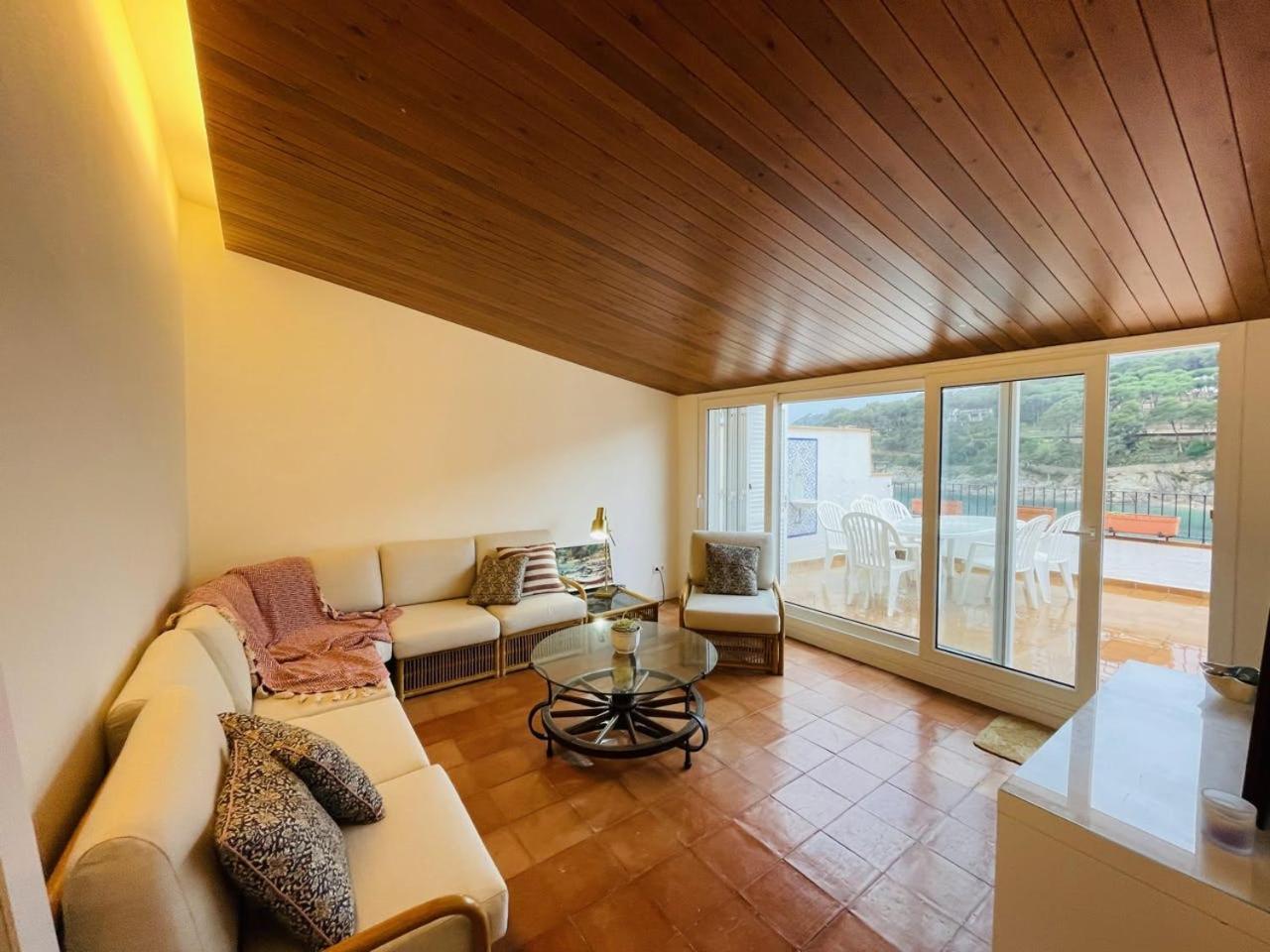 Tamariu Platja - Penthouse On Passeig Del Mar. Apartamento Exterior foto
