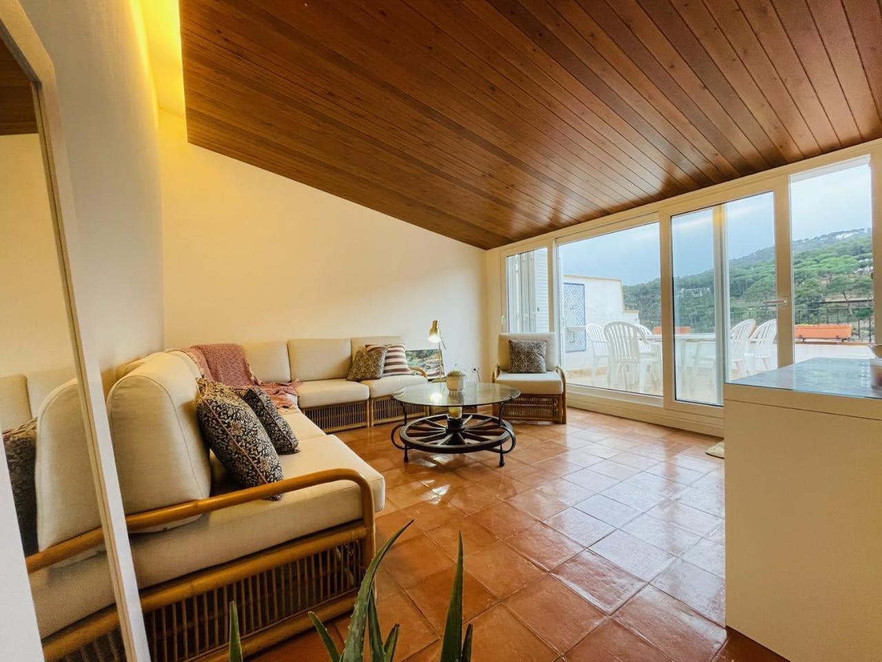 Tamariu Platja - Penthouse On Passeig Del Mar. Apartamento Exterior foto