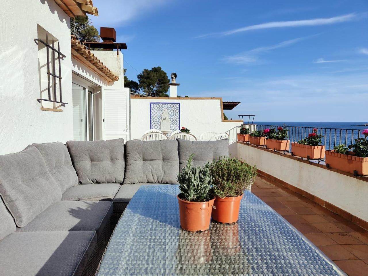 Tamariu Platja - Penthouse On Passeig Del Mar. Apartamento Exterior foto