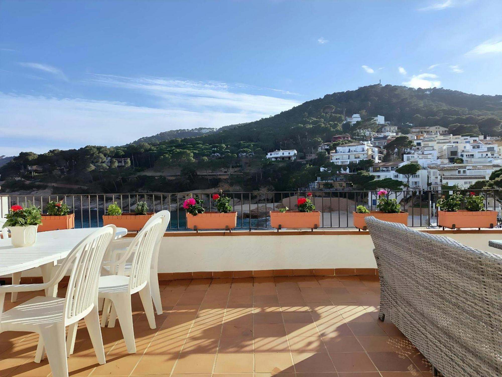Tamariu Platja - Penthouse On Passeig Del Mar. Apartamento Exterior foto
